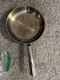 Stainless steel pan