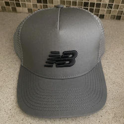 New Balance Gray Trucker Mesh Men's Snapback Adjustable HatNew Balance Gray Trucker Mesh Men's Snapback Adjustable HatNew Balance Gray Trucker Mesh Me