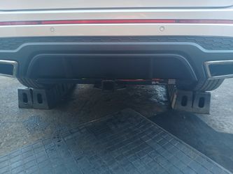 Tow Hitch 16 Ford Edge Sport
