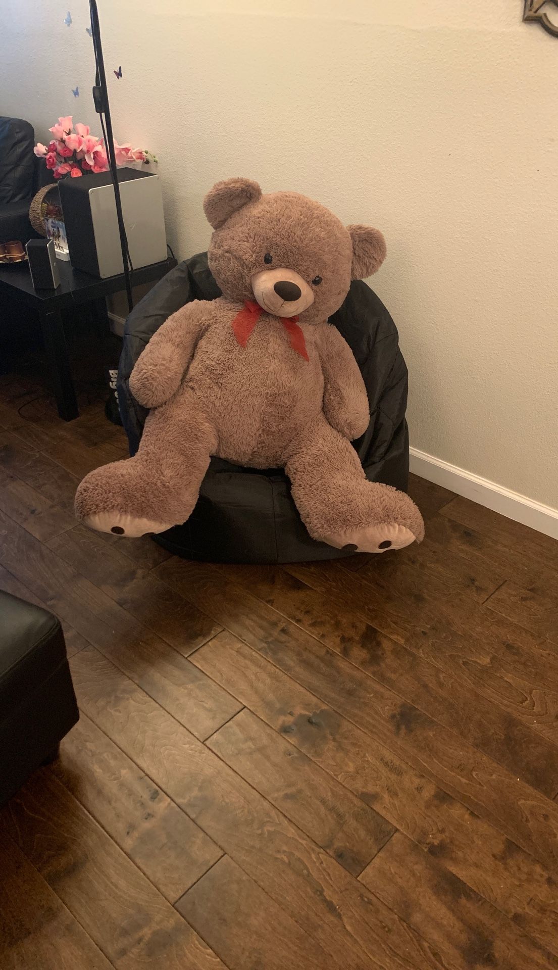 Big teddy bear