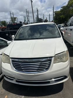 Parts. 2012 Chrysler Town & Country. Parts 🔥