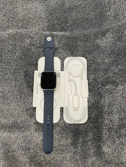 Apple Watch SE 44mm Wireless +GPS 