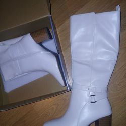 New Size 8 Boots