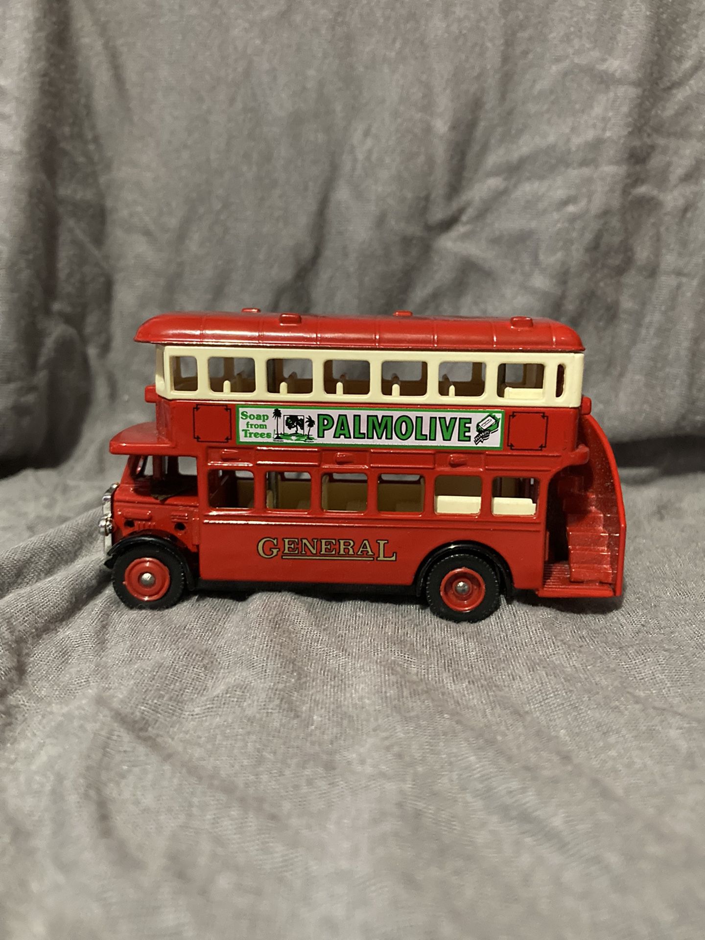 Days Gone Toy Double Decker Bus