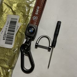 NEW BMW LOGO KEYCHAIN/KEYRING RED SUEDE LEATHER 