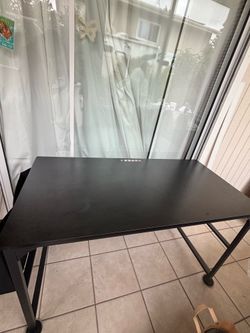 Modern Simple Style Computer Desk with Side Storage Pouch