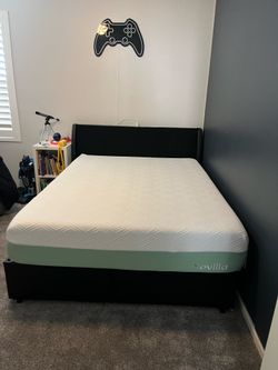 🛏️ LIKE-NEW NOVILLA BLISS QUEEN MATTRESS - MATTRESS ONLY