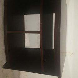 Smoothtop Wooden Tv Stand 