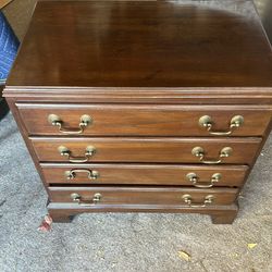 Ethan Allen Georgian Court Bedside Chest