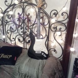 Fender Squier Strat