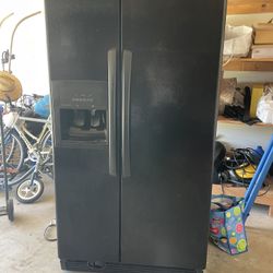 Amana fridge/freezer
