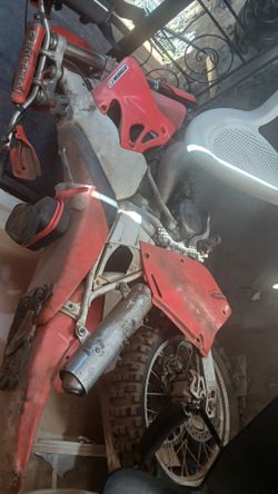 Honda CR250