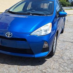 2013 Toyota Prius C