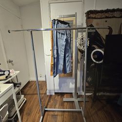  Standard Rod Garment Rack, Silver