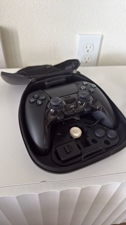 Dual sense edge ( PS5 pro controller)