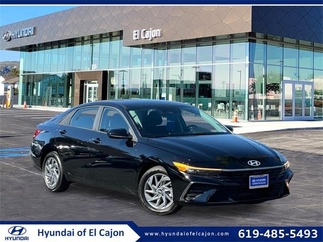 2024 Hyundai Elantra