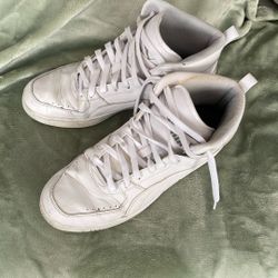 Puma White High tops Men’s Size 9.5