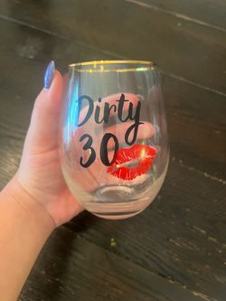 Dirty 30 Stemless Wine Glass