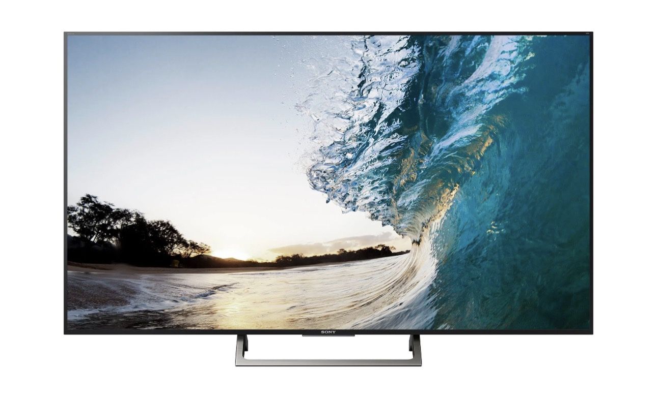 Sony Bravia 65” TV+ Sound Bar (2017)