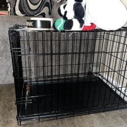 Dog Kennel- Like New 