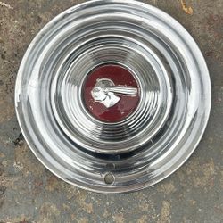 Pontiac Hub Cap