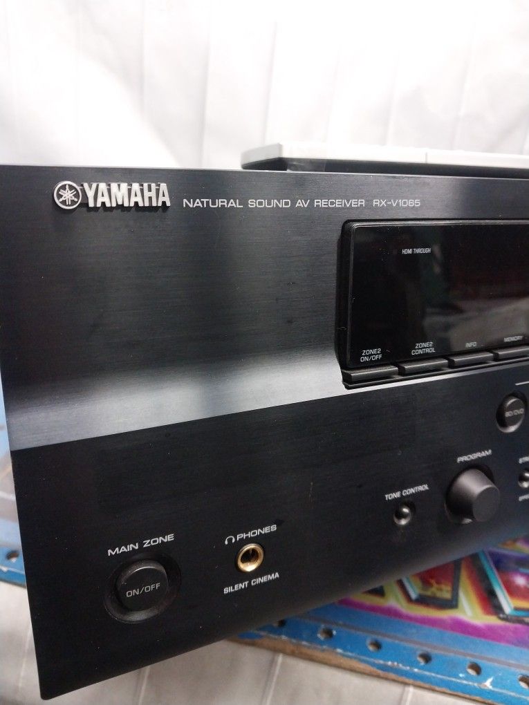 Yamaha AV Receiver RX-V1065