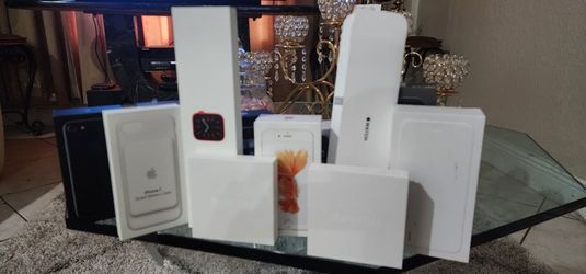 15 Empty Iphone, Ipad, Phone And Apple Watch Boxes All Together $40