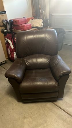 Lazy Boy Recliner chairs 2