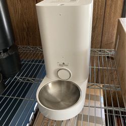 Minimalism Remote Wi-Fi Pet Feeder (app Inclusive)