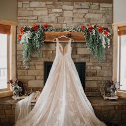 White Lace Wedding Dress