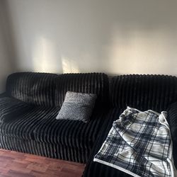 Sectional couch