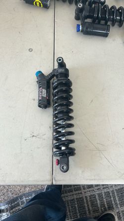 DNM rear suspension