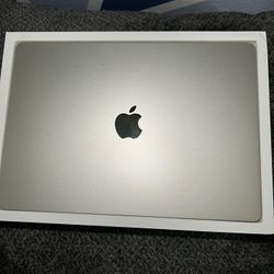 15-inch MacBook Air with M2 chip