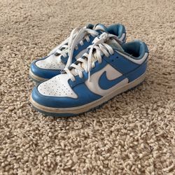 UNC dunks
