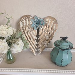 Home Decor Items. Different prices