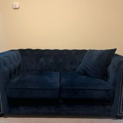 71" Upholstered Sofa