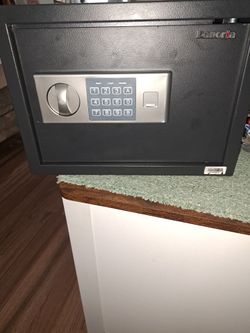Safe for Home, 0.6 Cubic Feet Safety Box, Lock Box for Money, Jewelry, Documents and Guns, Digital Security Safe for Office, Hotel and Personal Use, 1