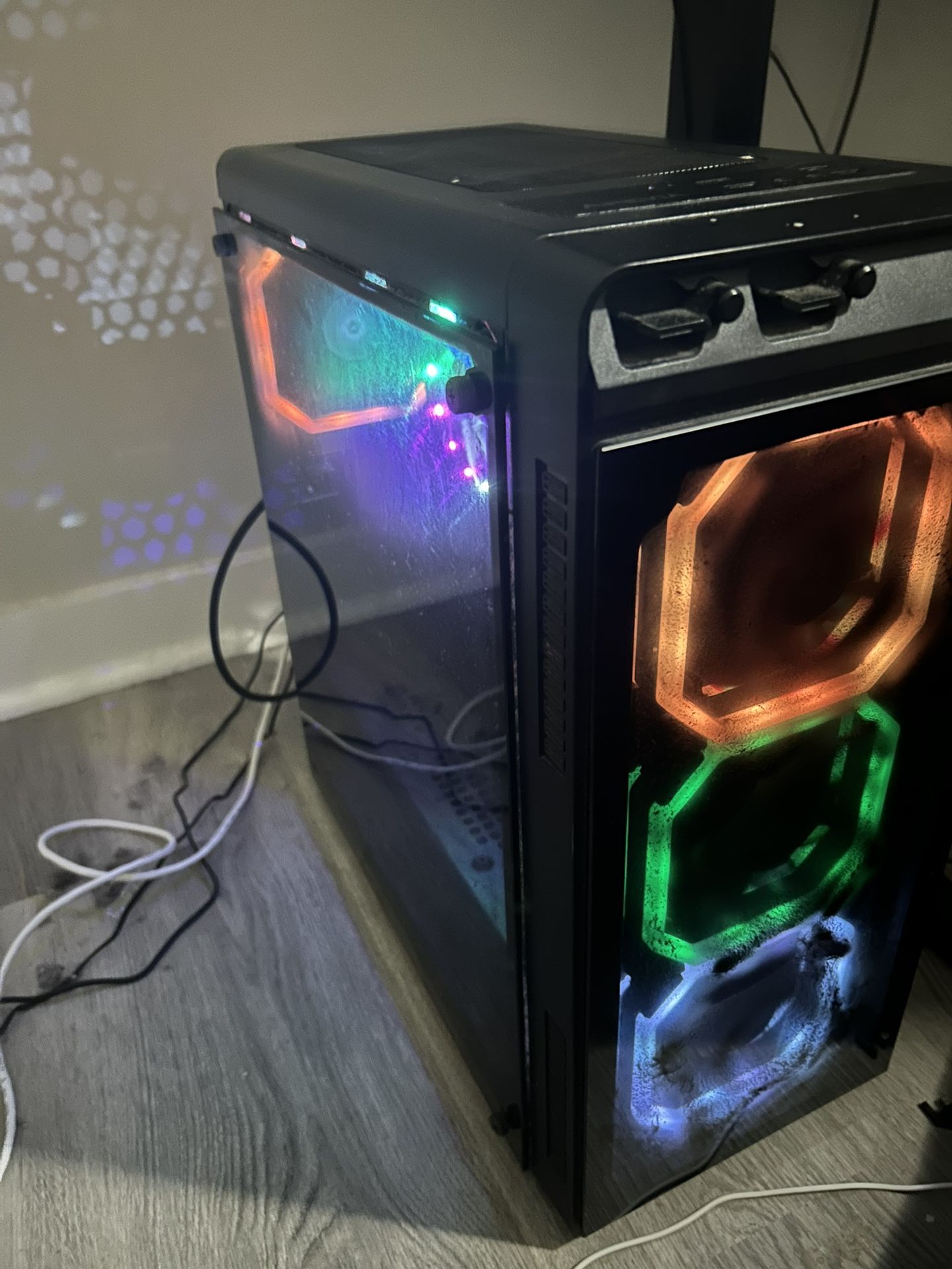 Gaming PC Setup – i7 / GTX 1650 / Dual Monitors + Gaming Gear