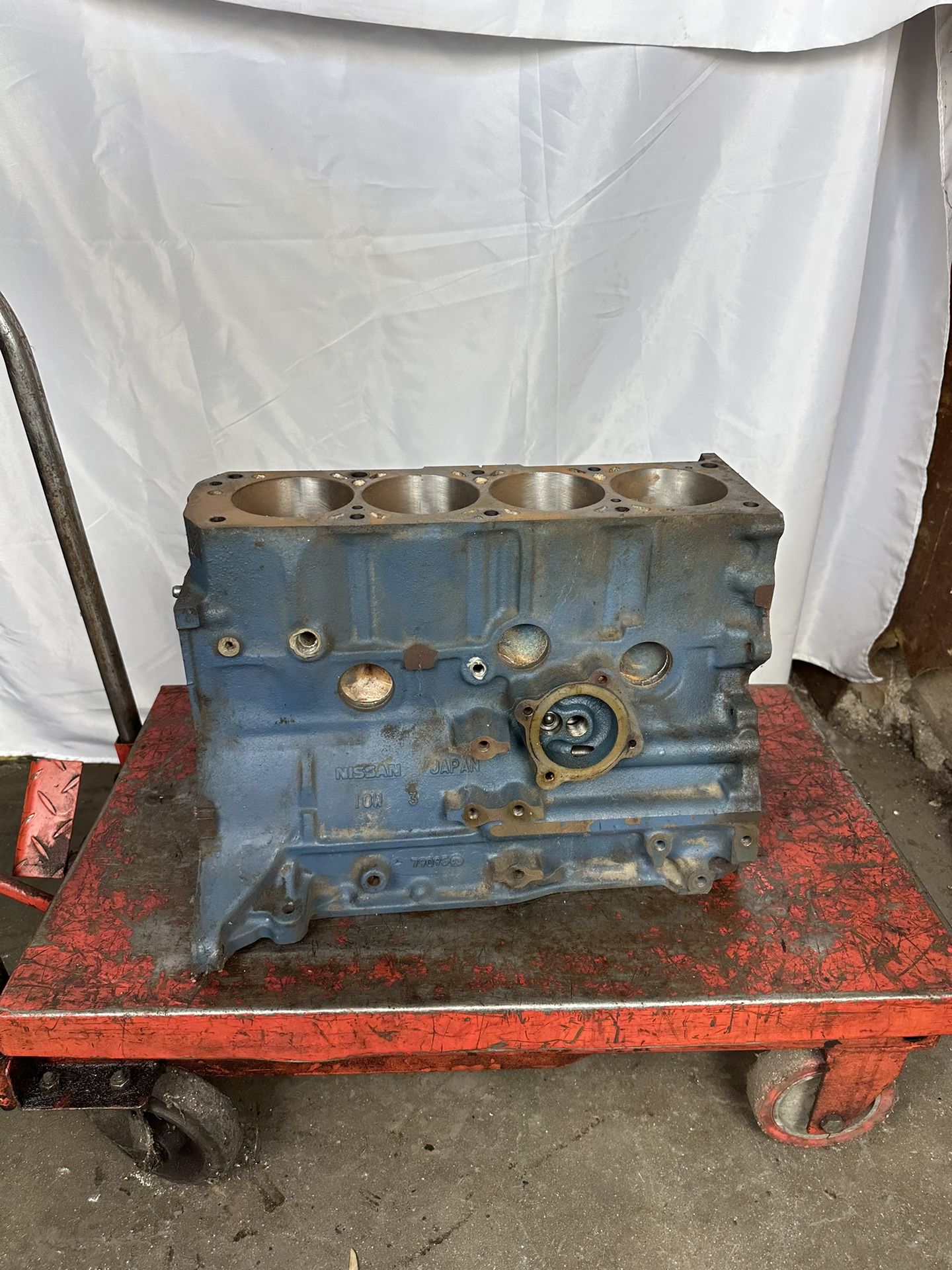 Nissan Z24 Engine Block Motor