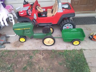 John Deere pedal tractor