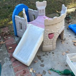 Little Tikes Mini Castle, Play set, Jungle Gym Free