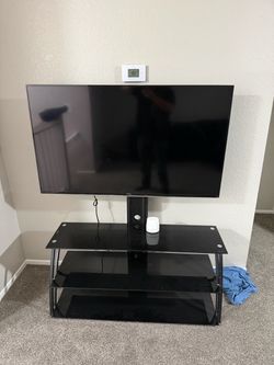 55 inch tv with mount