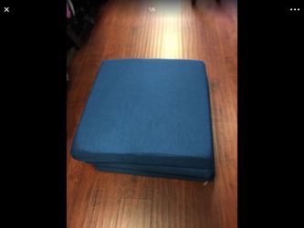 Portable mattress it folds down very easy to storage