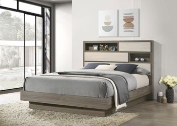 Frame Queen Platform bed, Grey Oak finish, New  Especial price 