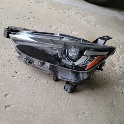 2016 Mazda CX3 Grand Touring FWD  Left Side Headlight 