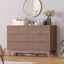 6 Drawer Fluted Dresser for Bedroom, Mid Century Modern Wooden Dresser with 6 Drawers, Dressers & Chests of Drawers with Metal Handle, TV Stand & Stor