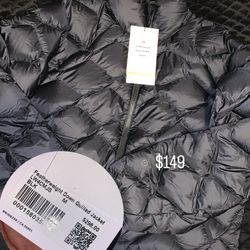 Lululemon Coat Medium 