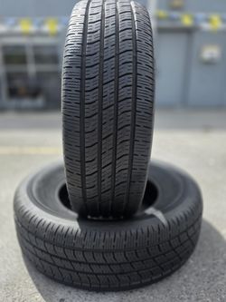 245 70 17 (2) (P21) TIRES TOYO OPEN COUNTRY HT  90% TREAD 