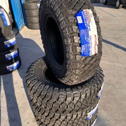 245/75/16 Atlander Mud Terrain Set of New Tires Installed and Balanced Llantas nuevas Instaladas y balanceadas