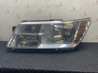09-18 DODGE JOURNEY DRIVER HALOGEN HEADLIGHT